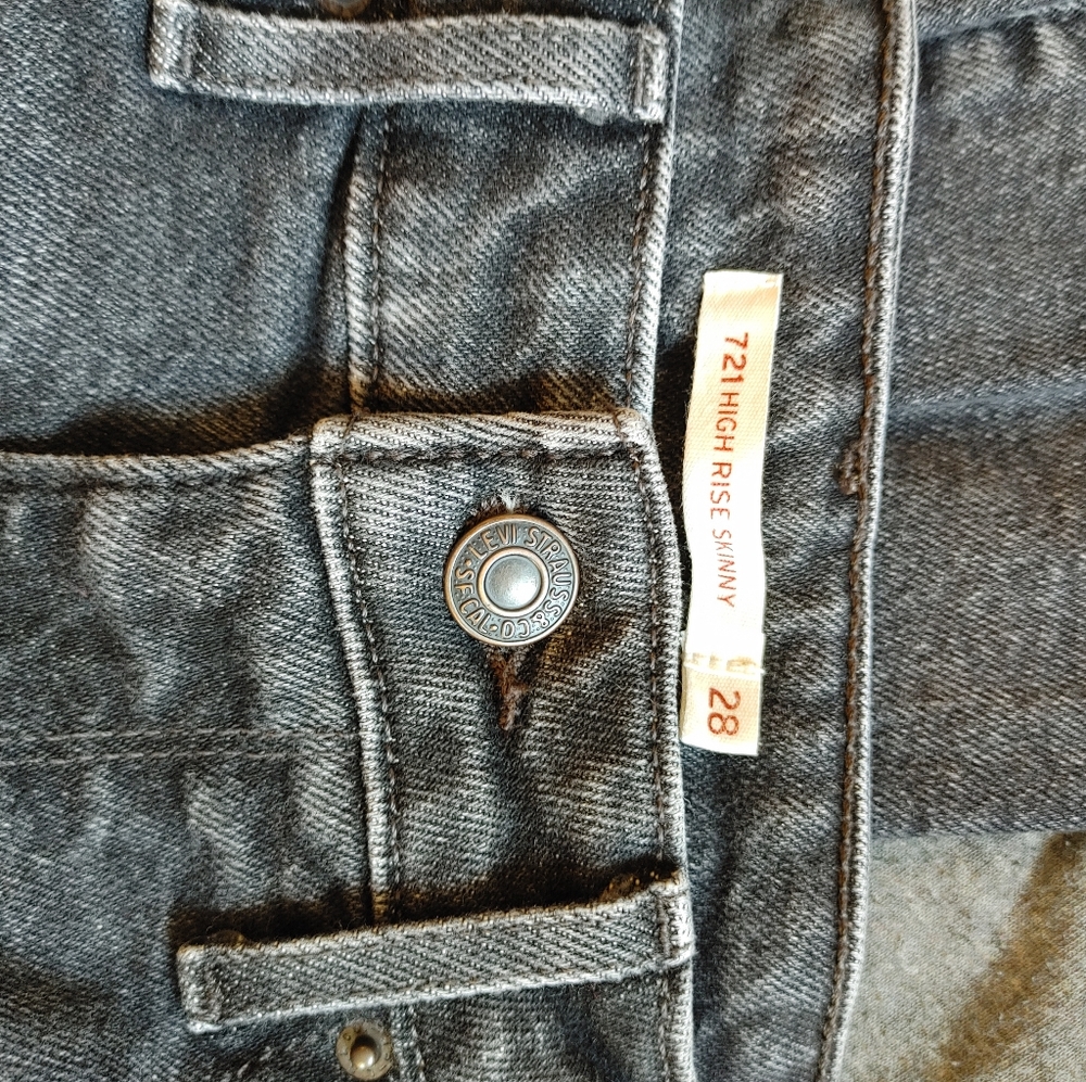 LEVIS BLACK LABEL JEANS